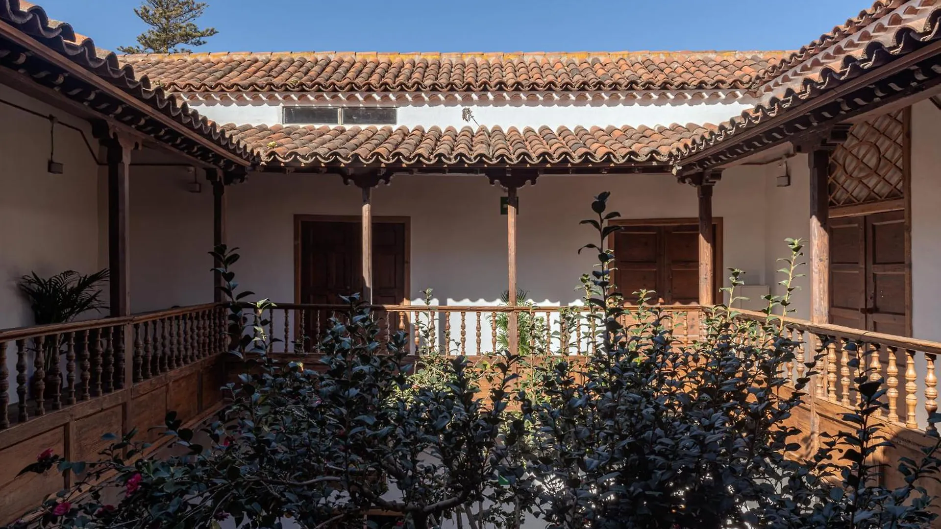 Hotel La Casa De La Camelia La Laguna  España